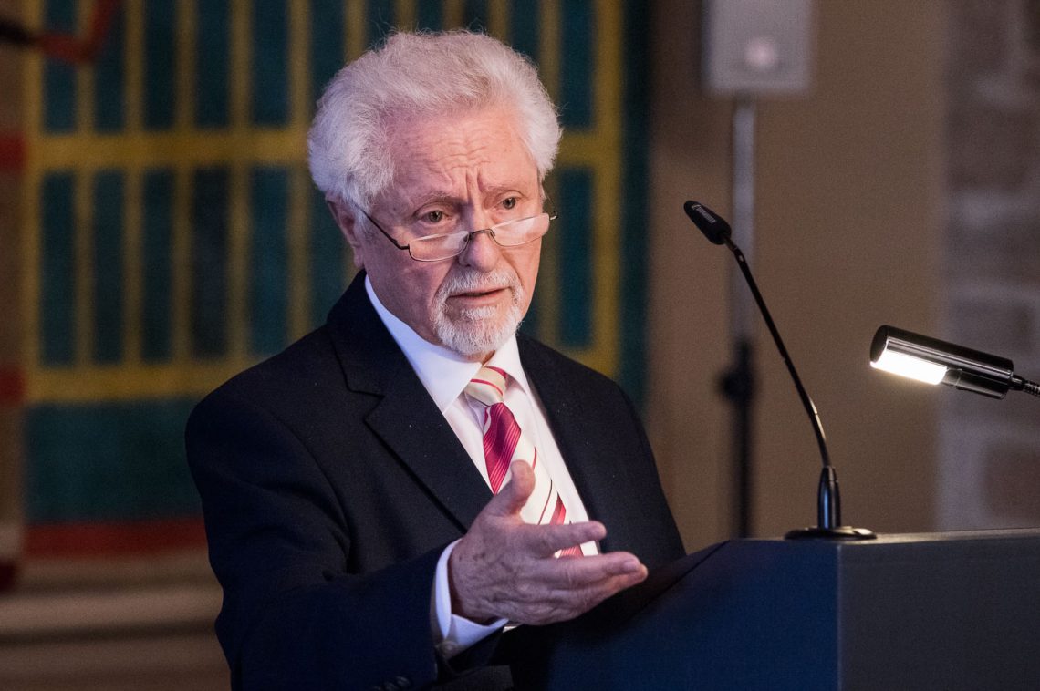 Dr. Wilhelm Polte, früherer Oberbürgermeister von Magdeburg, beim Festakt zum 80. Geburtstag von Gerhard Glogowski in der Dornse des Altstadtrathauses in Braunschweig